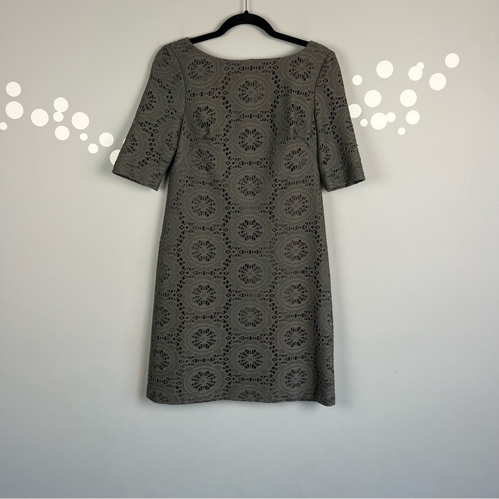 Adrianna Papell Gray Crochet Shift Dress Size 4